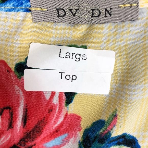 Coco & Main Top - Picture 4 of 6